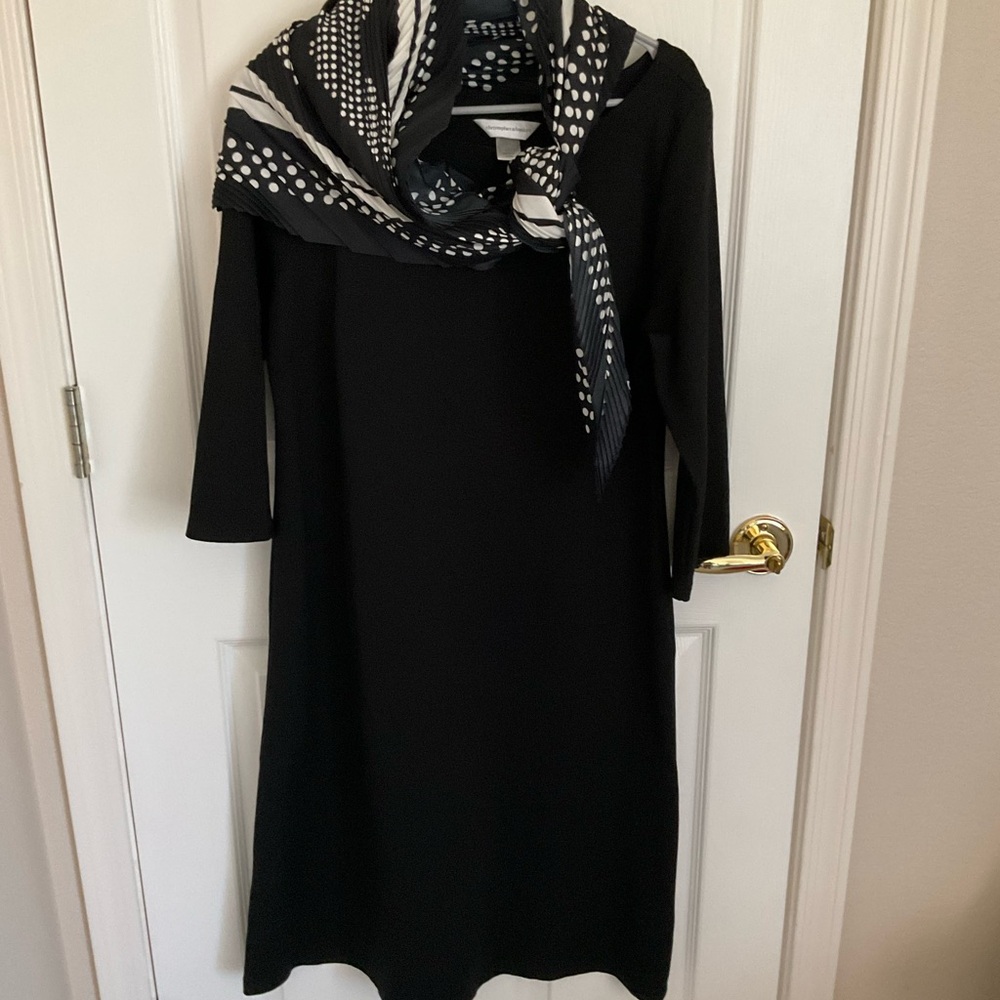 Black knit slip over head dress. Can be casual or dressy. Scarf comes with it